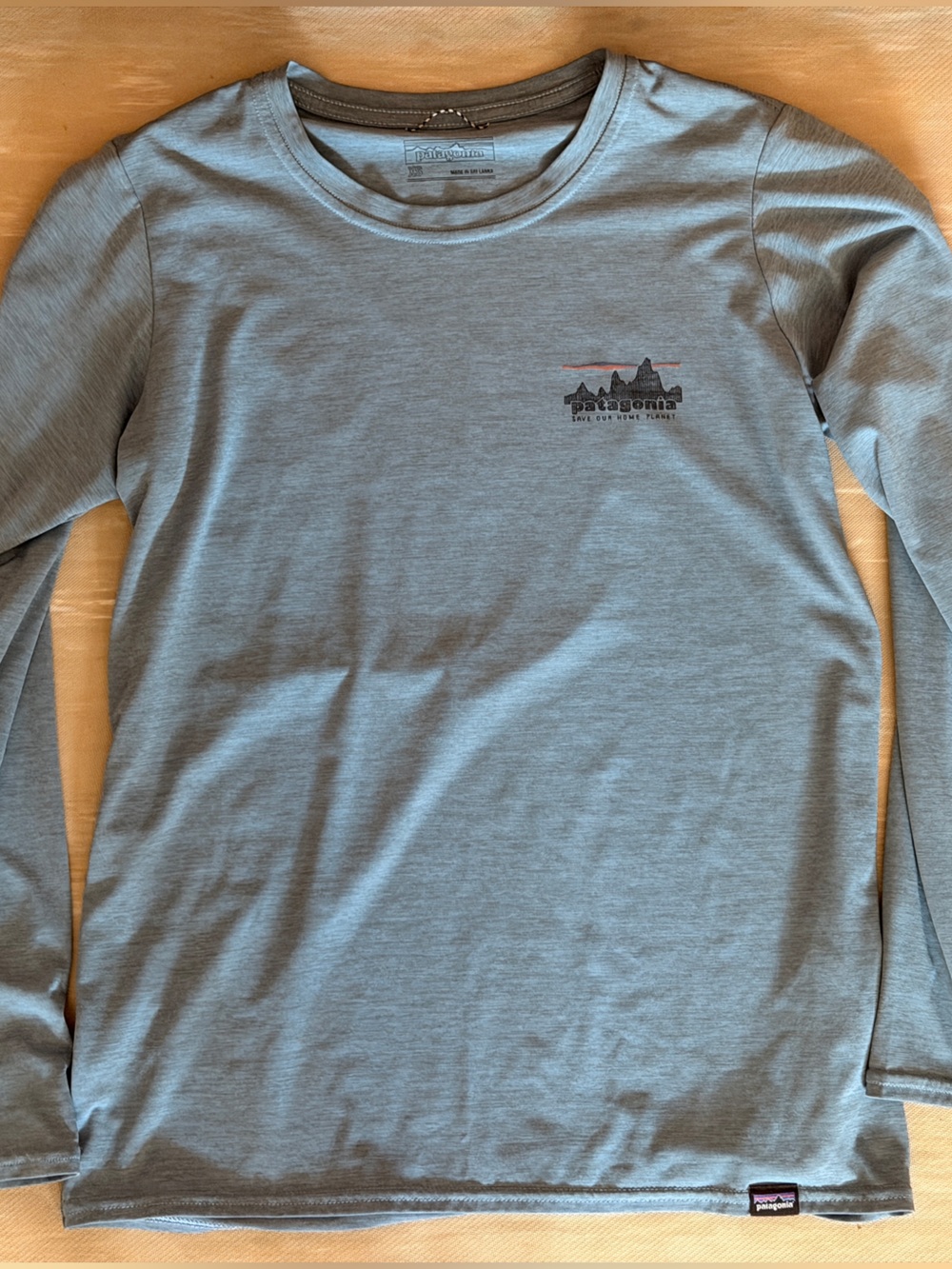 Patagonia Capilene Cool Daily Blue/Gray Long Sleeve Performance Tee
